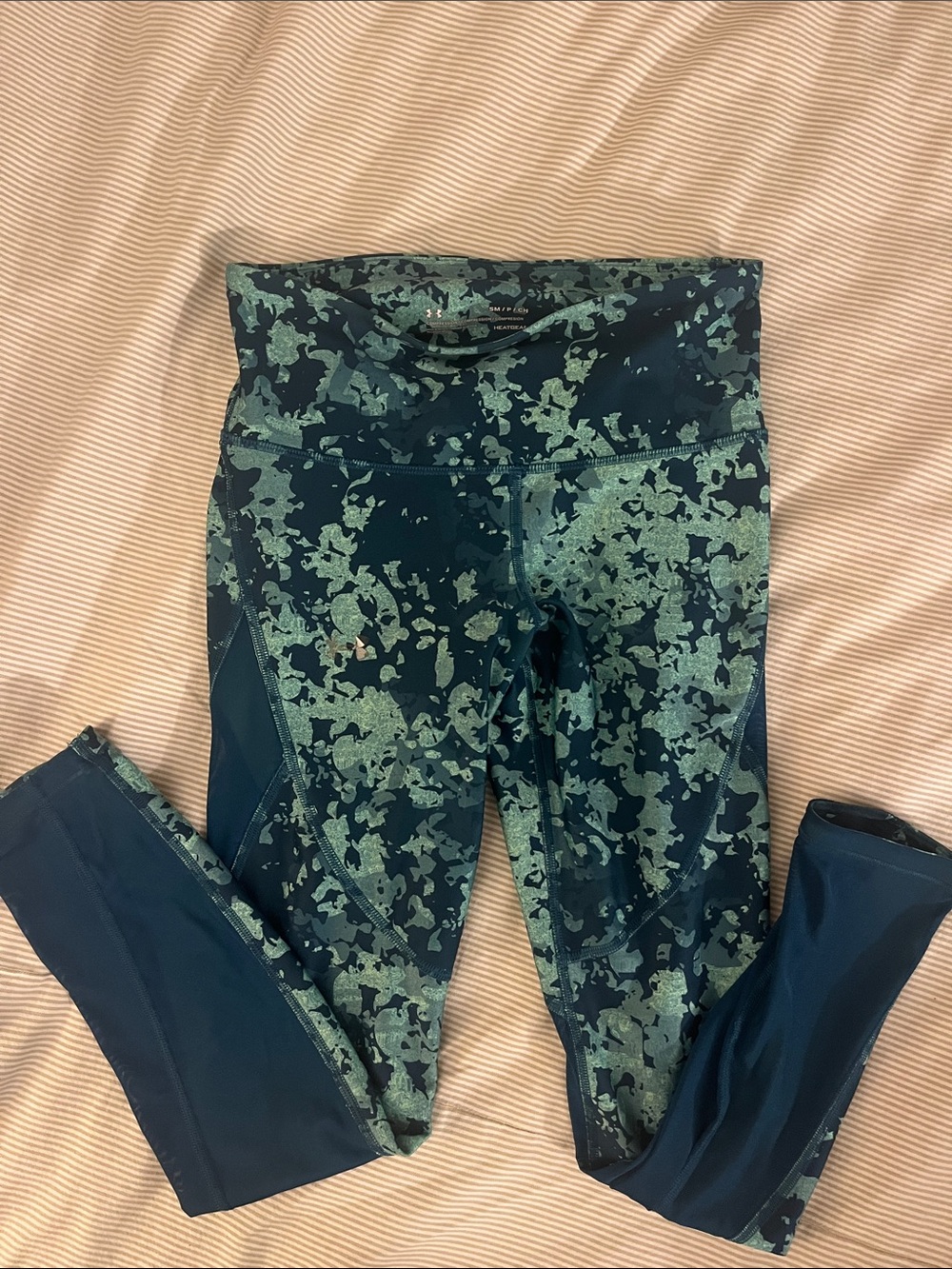 Under Armour Green Camo Performance Leggings